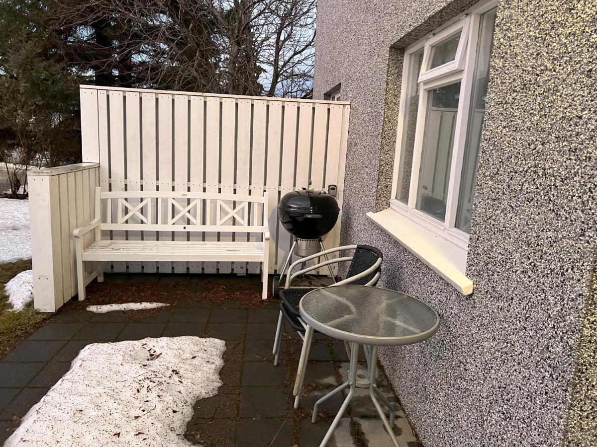 Guesthouse Akureyri - Apartments Near Down Town Dış mekan fotoğraf