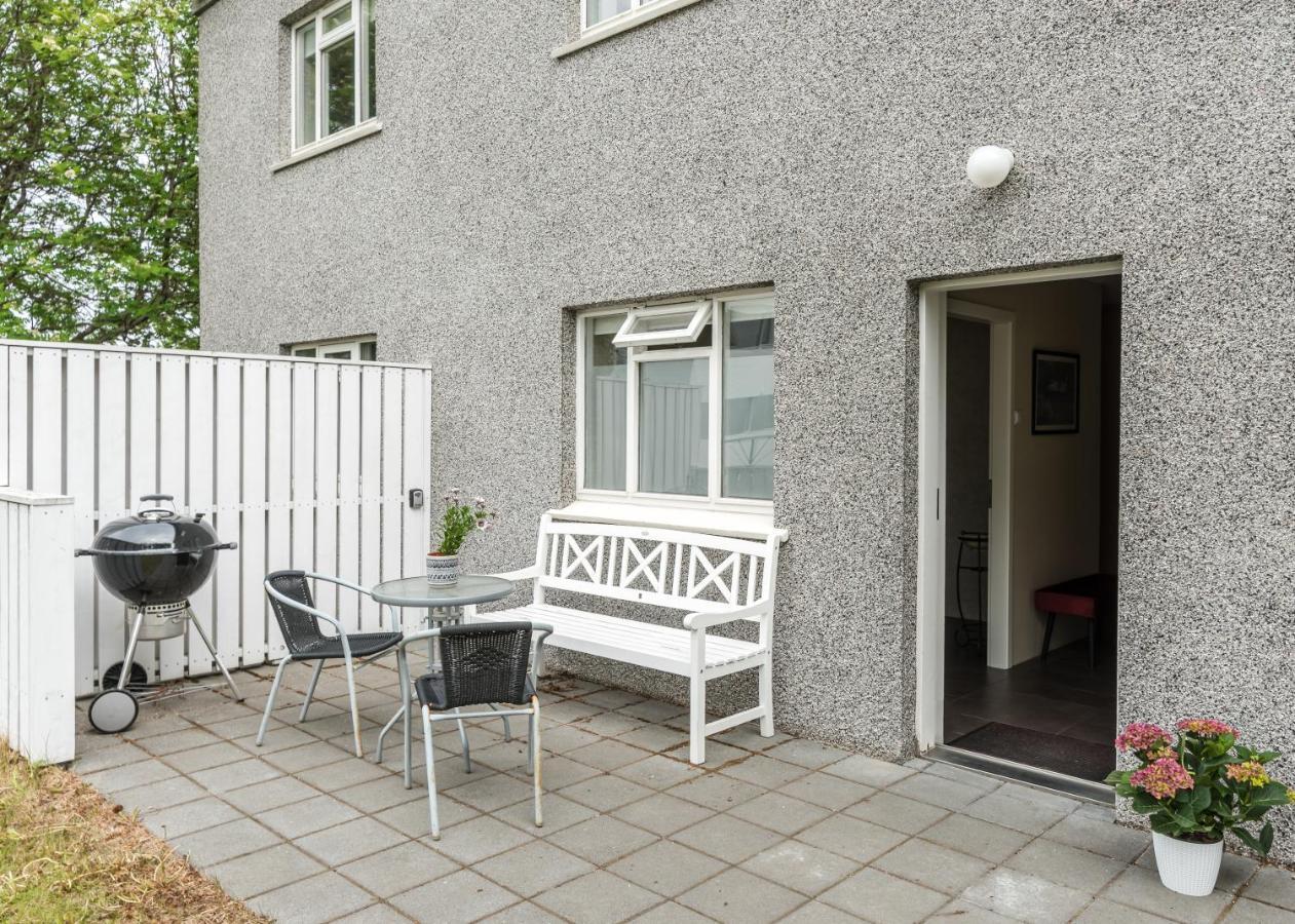 Guesthouse Akureyri - Apartments Near Down Town Dış mekan fotoğraf